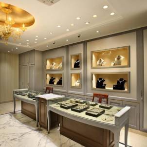 Modern Interior Design For Small Jewellery Shops in Agra